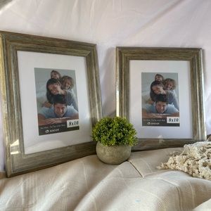 Pictures frame (2 frames)